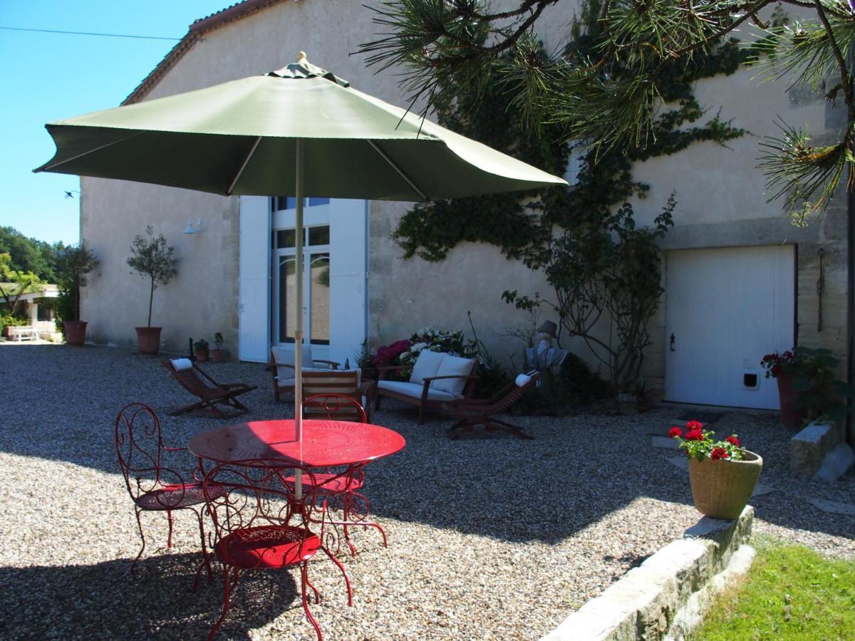 Bed and Breakfast Les Tamaris Castelnau-sur-Gupie Экстерьер фото