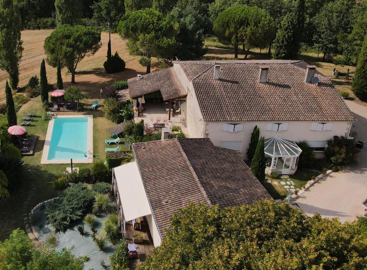 Bed and Breakfast Les Tamaris Castelnau-sur-Gupie Экстерьер фото